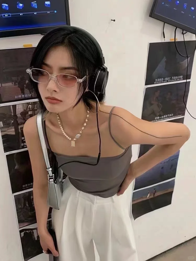绝美！这款抹胸吊带，谁穿谁好看💃