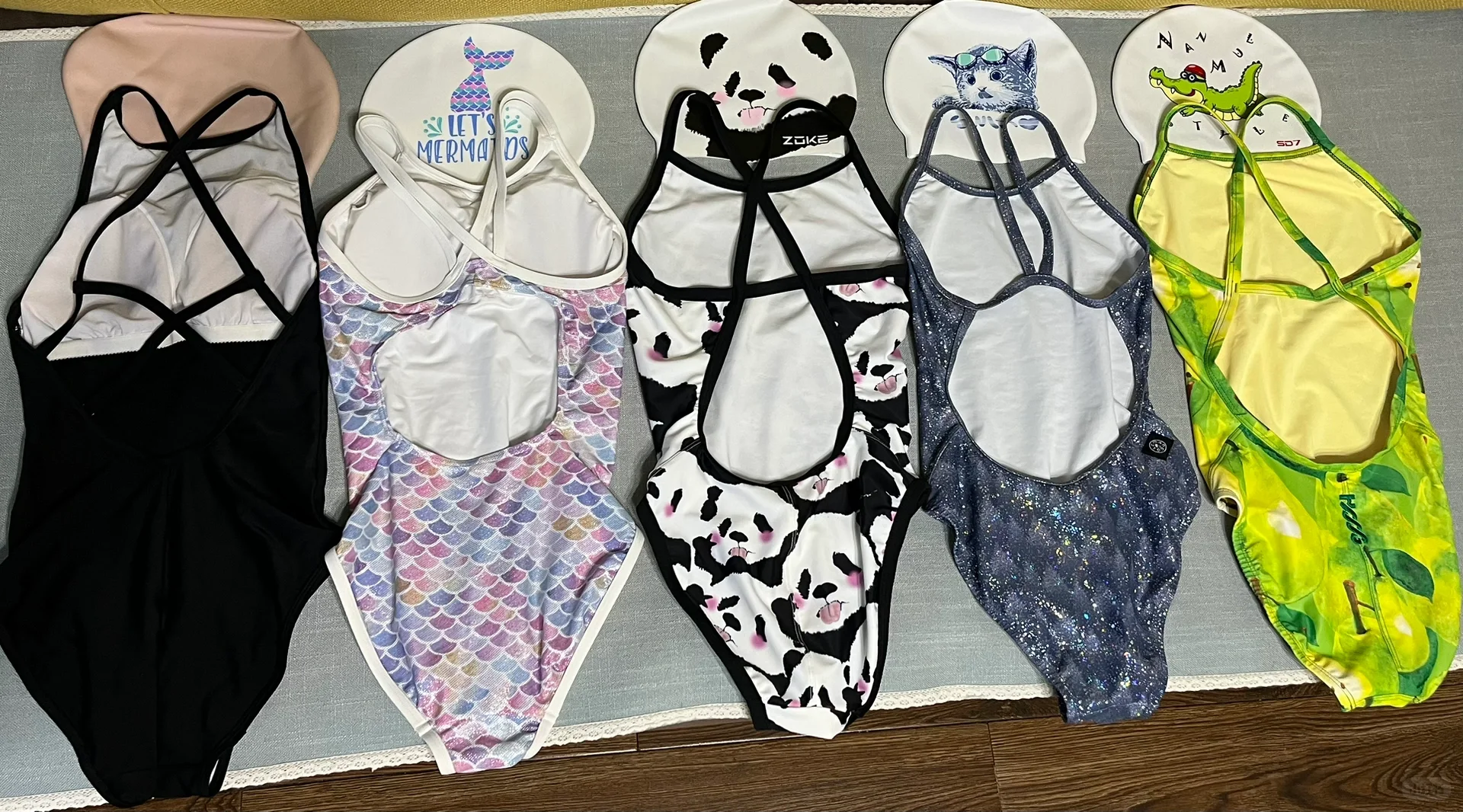 好看的泳衣永远是下一件