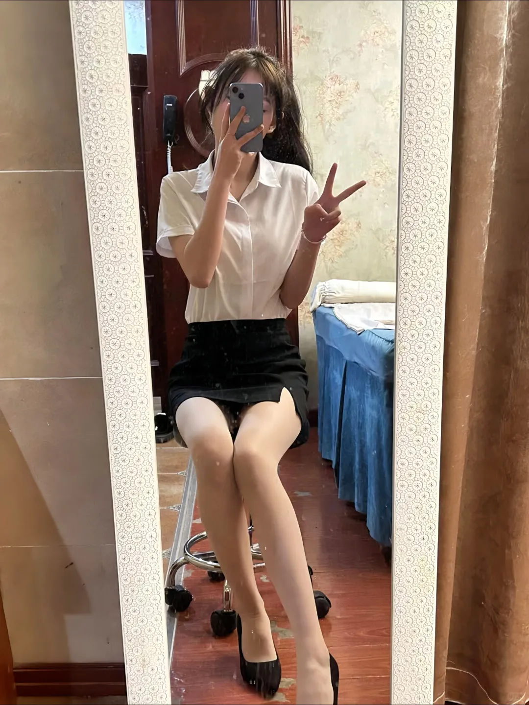 00后女孩在石家庄新华区