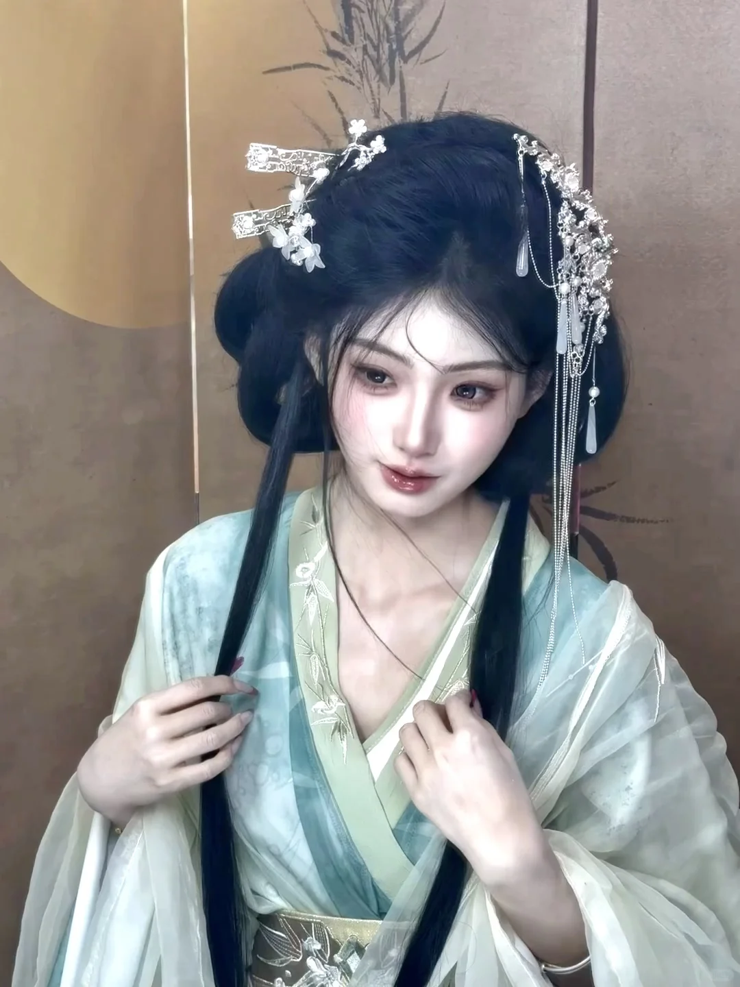 被她的古装惊艳到了～