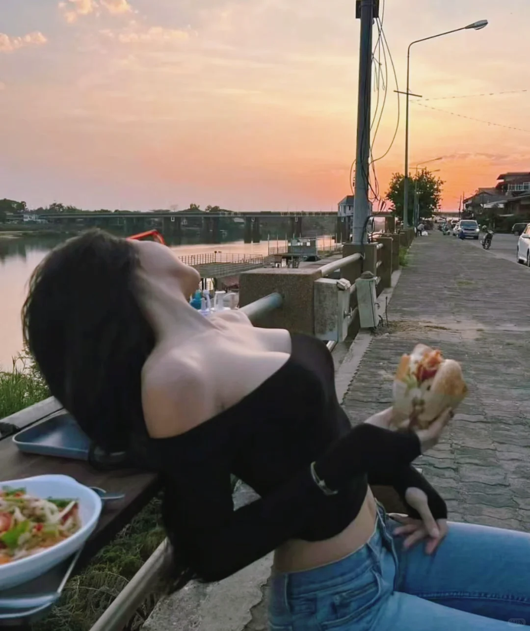 我是女的 我也爱看美女