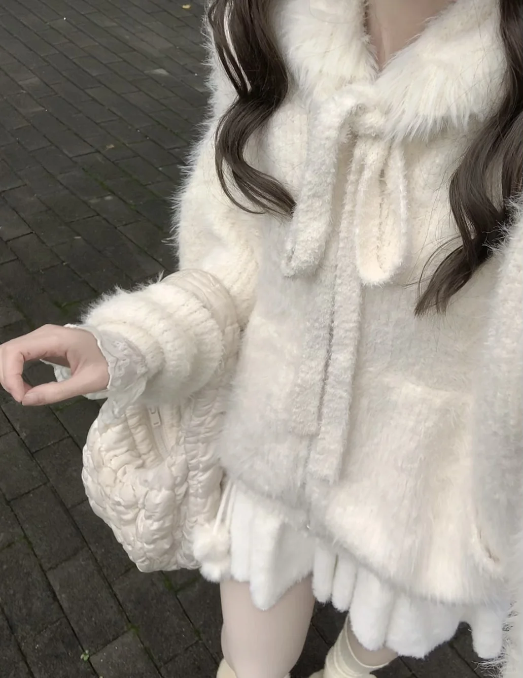 秋冬穿搭🥨bm风米白色蕾丝针织衫