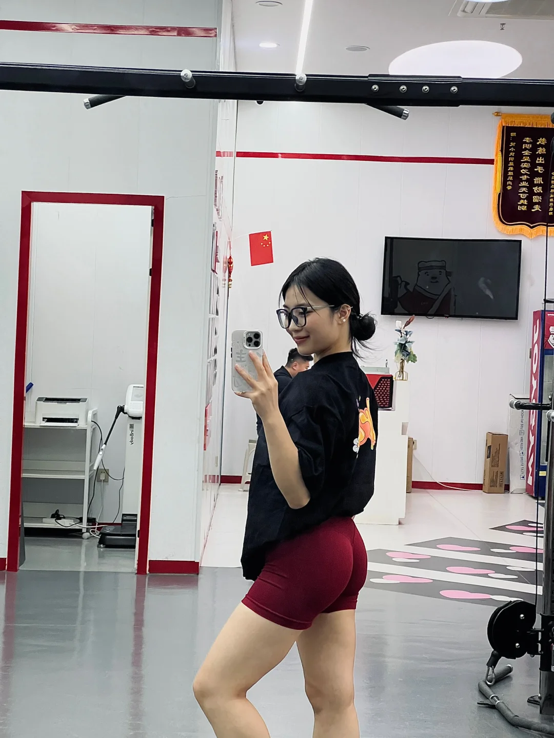 济南当代撸铁女青年