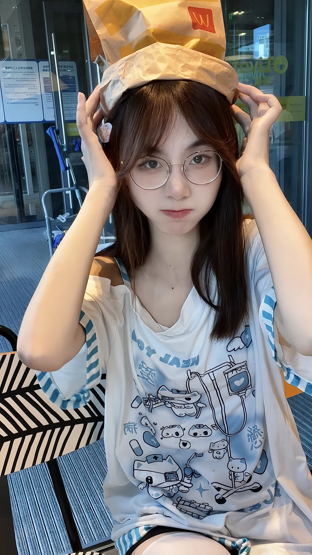 偷感很重的一次…..