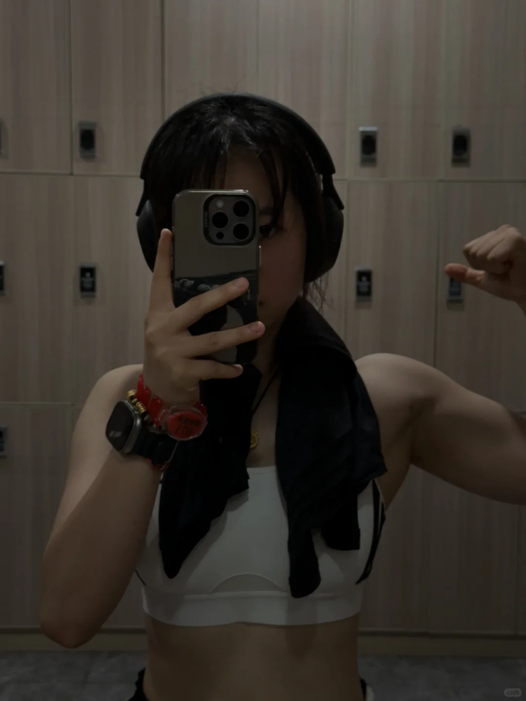 i女撸铁的寡味