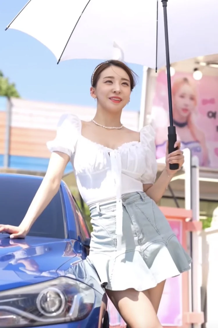 街拍美女 上海街拍 街拍女神 少女 女生