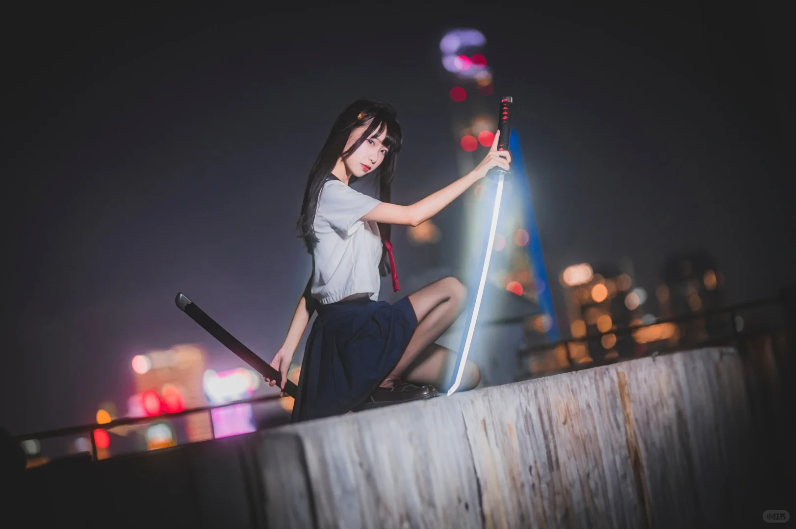 夜景JK丨白天做卑微社畜 晚上变黑道杀手🗡️
