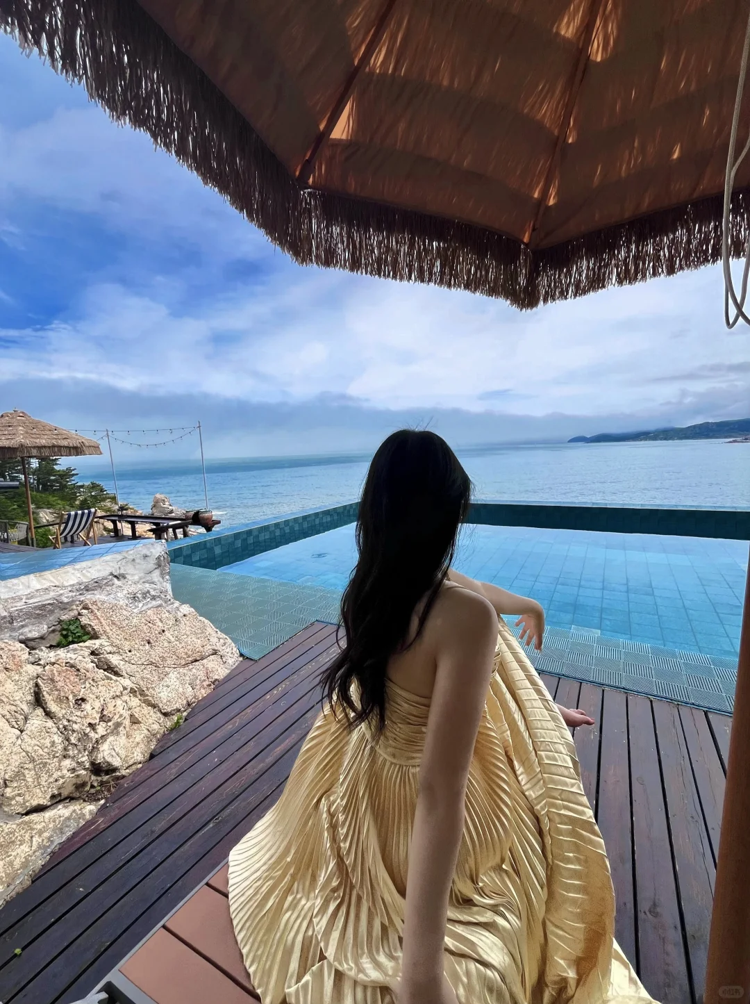 183女生海边穿搭｜ 这个夏天你看海了吗