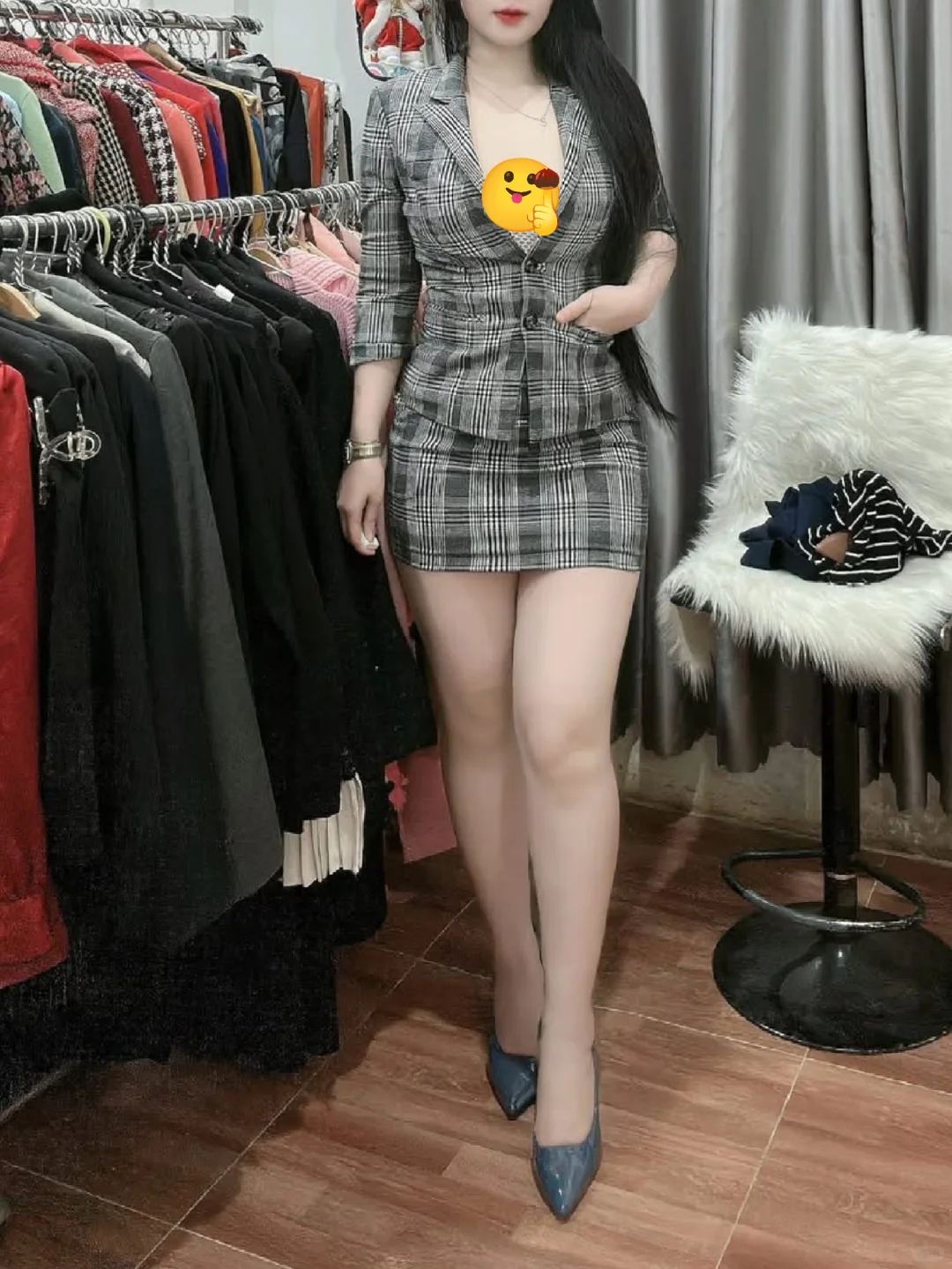 今天是黑色系穿搭