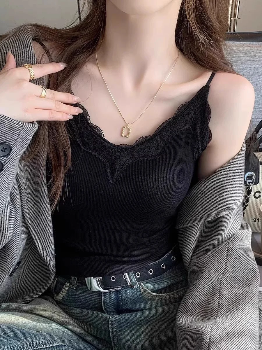 性感蕾丝小吊带女夏法式*欲风针织背心配衬