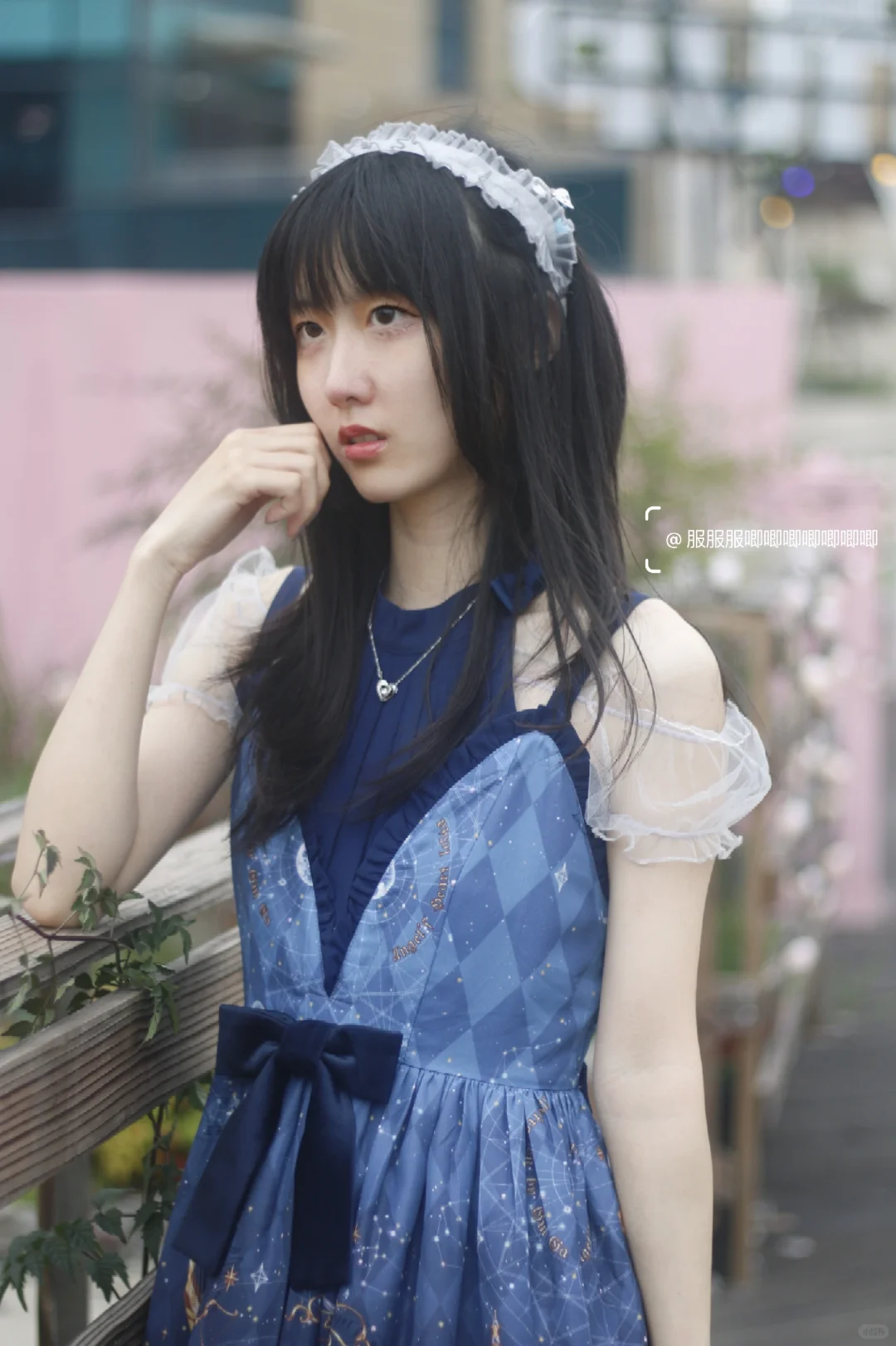 来看美少女转圈圈啦