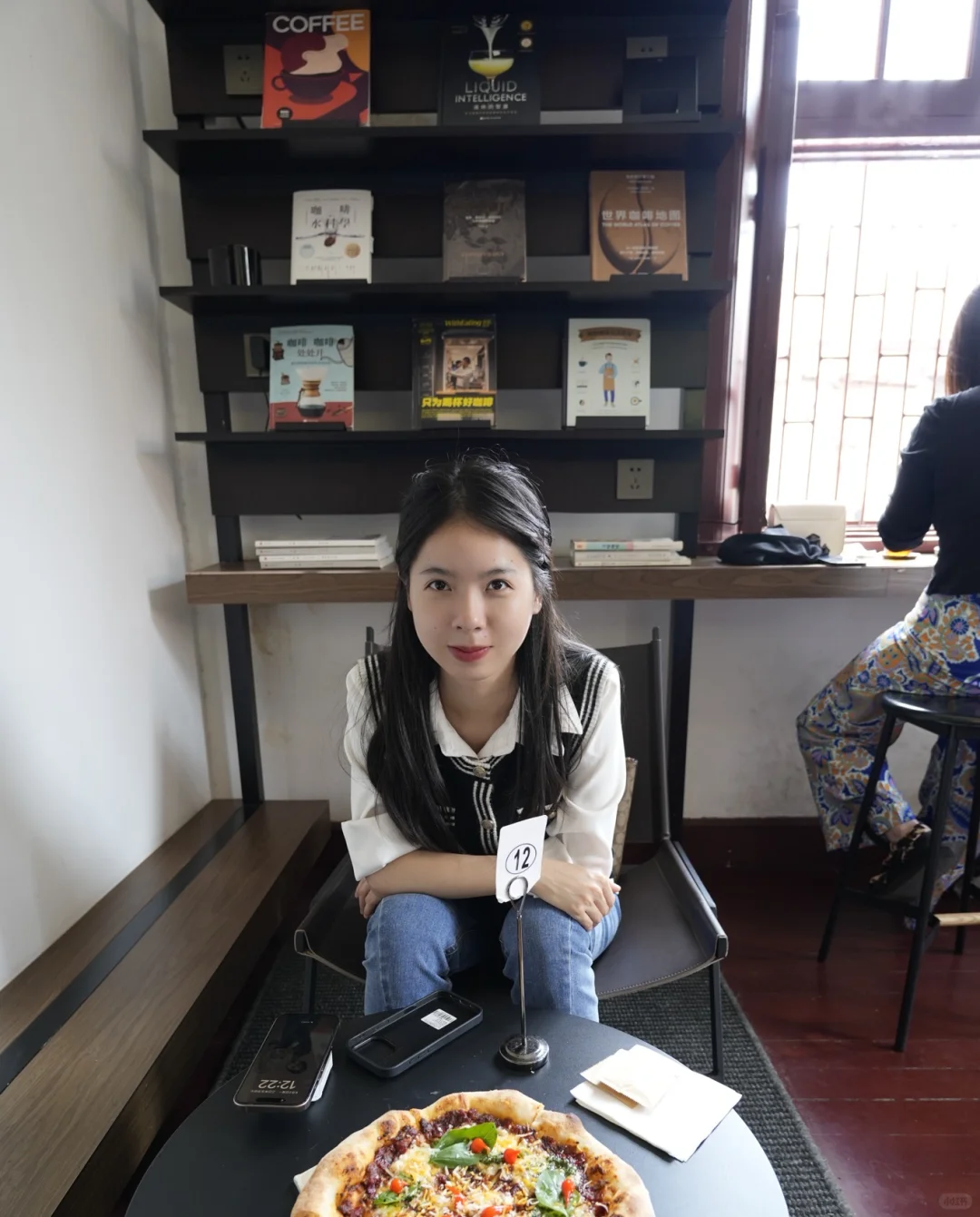 03女大｜潦草，但快乐