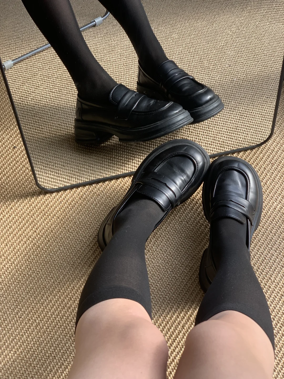 最近爱上😍了小腿袜&过膝袜 好显瘦啊