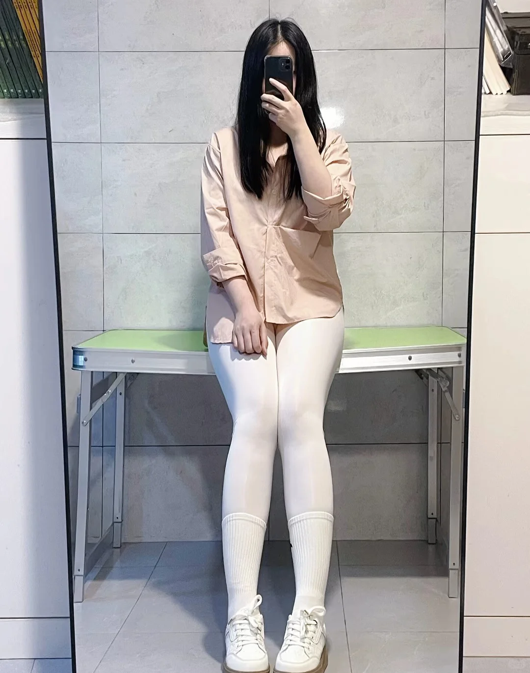白色瑜伽裤ootd