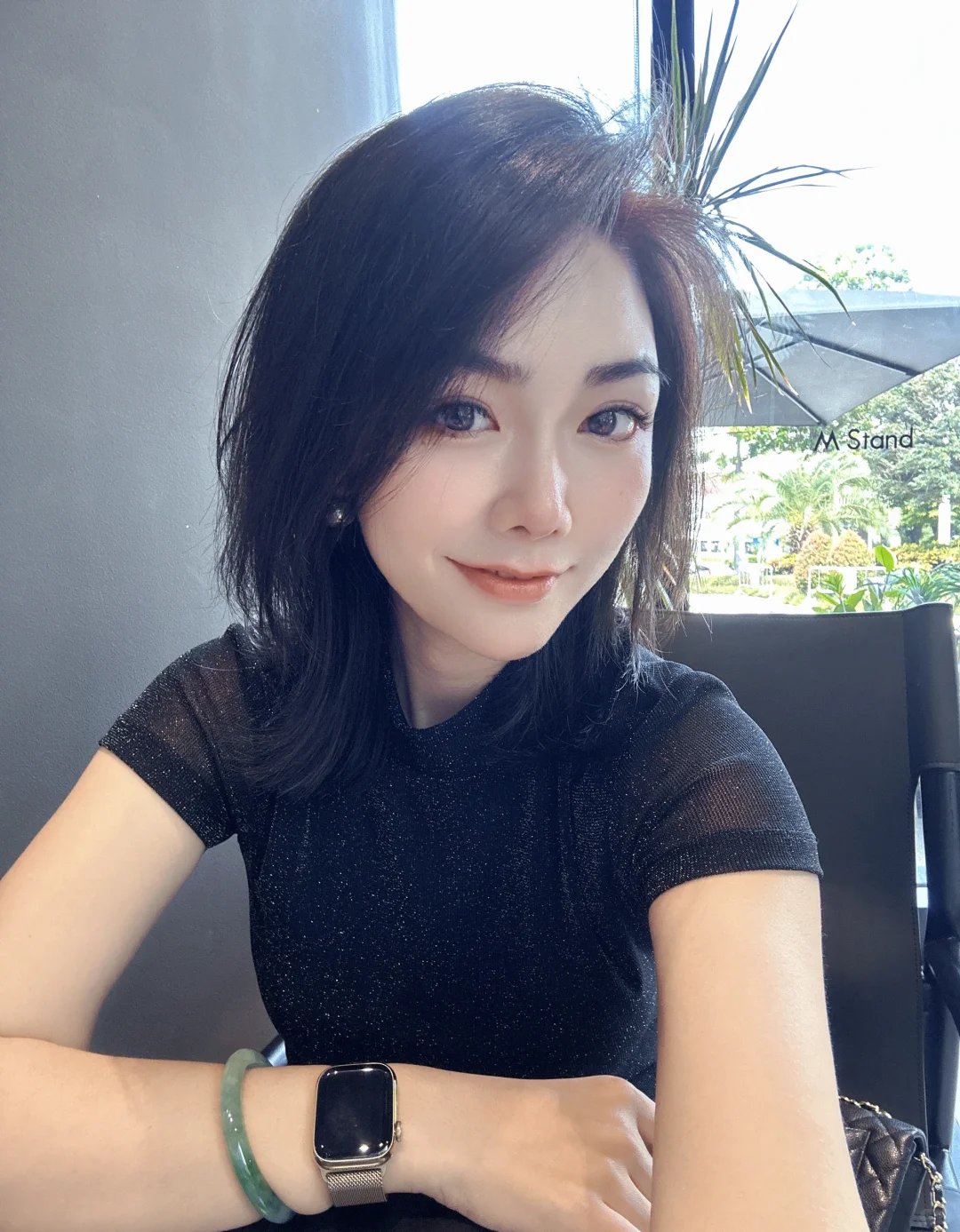 明媚永远是女孩子的形容词😜