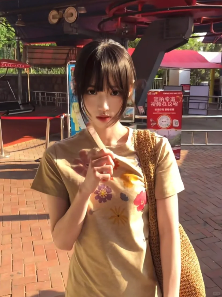 清纯女大 新人女模 寻📹