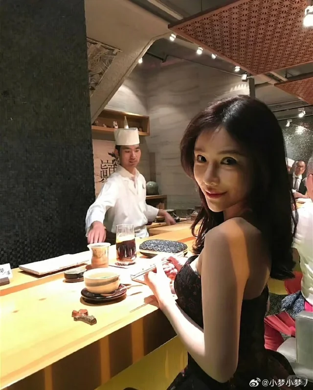 女人味穿搭模版扩展-施忆佳