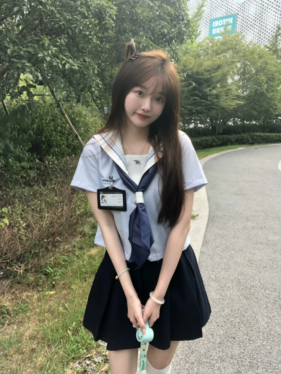 朋友说水手服太适合我了！