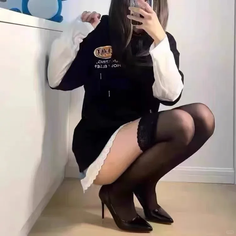 这丝袜顶美，太显身材了😊😊😊