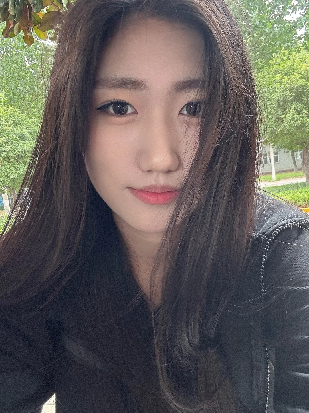 好漂亮的小女孩