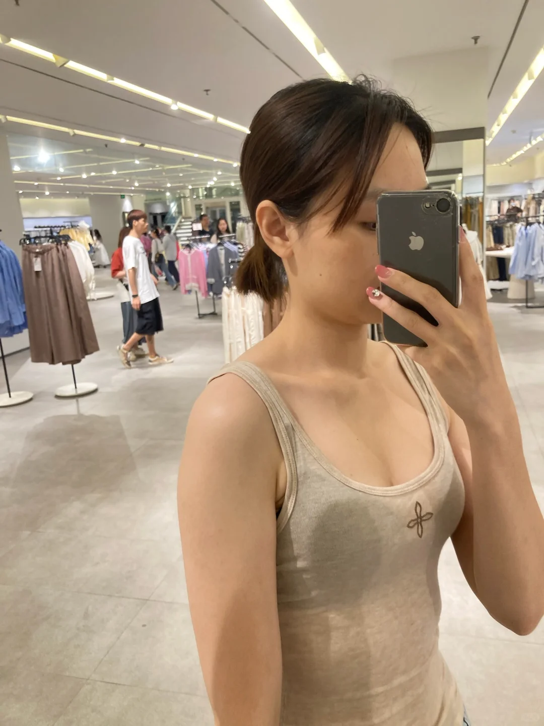 闺蜜说跟我这样出门，被盯着看了1000遍…
