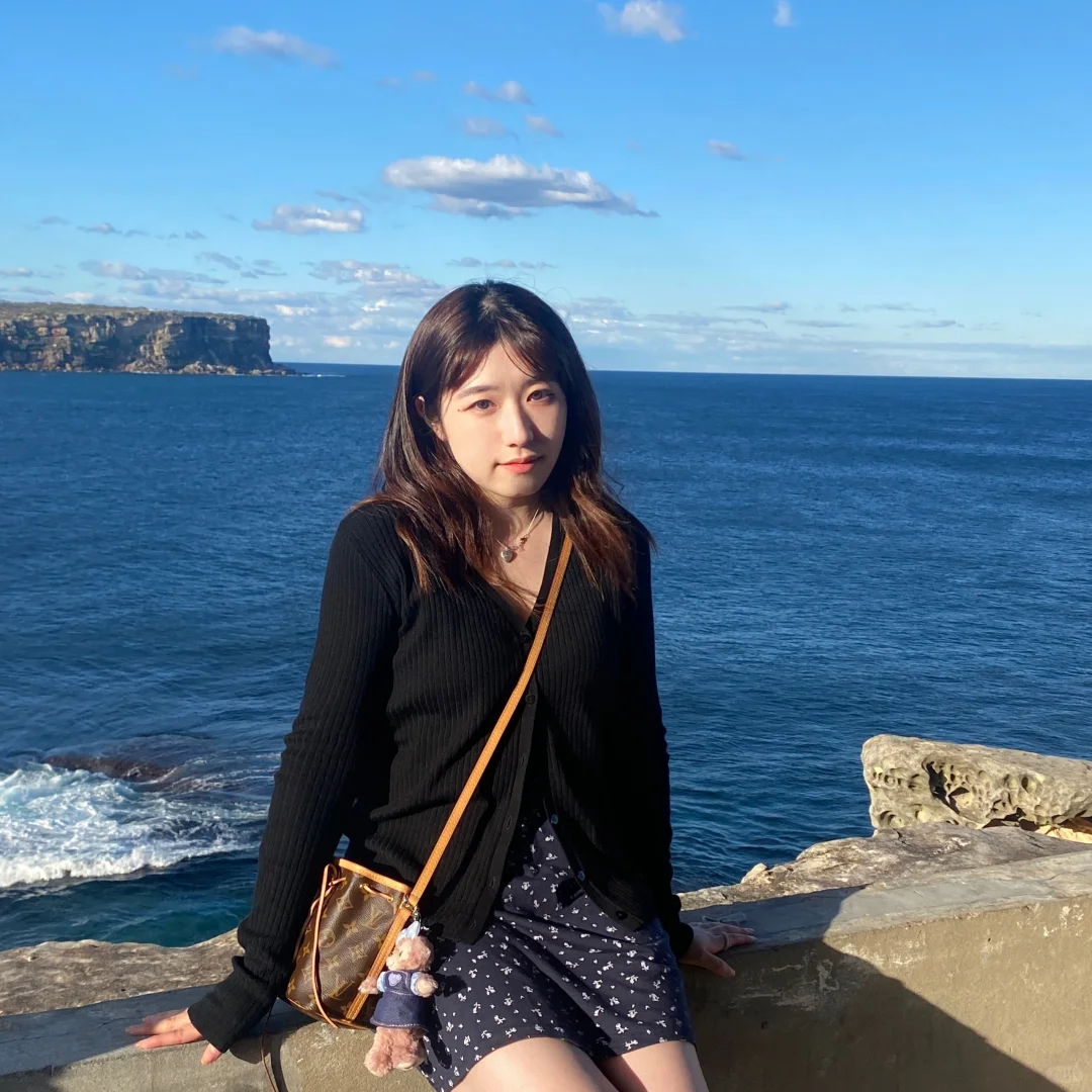 以前还是清纯女大