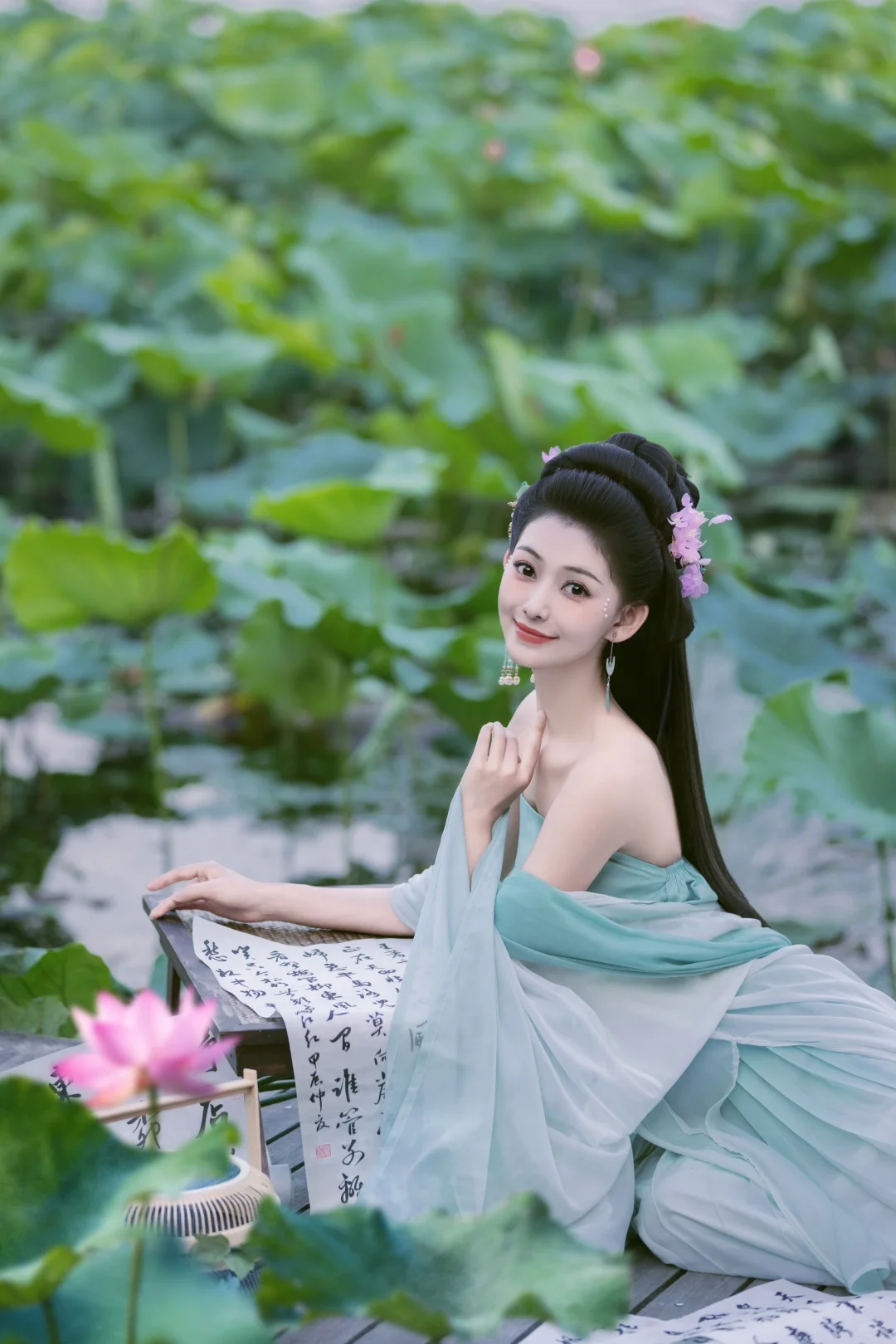 都让开 夏日顶流荷花来啦