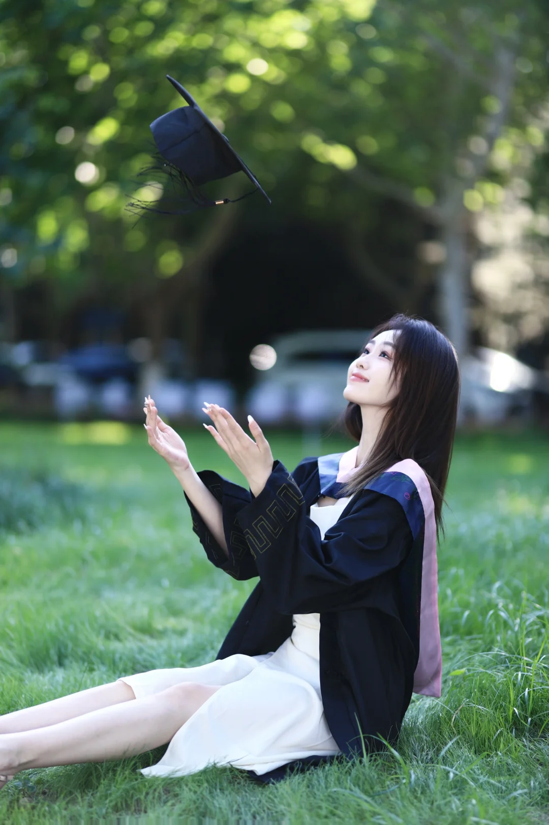 👩‍🎓/ 夏色渐郁 祝各位 四美兼具
