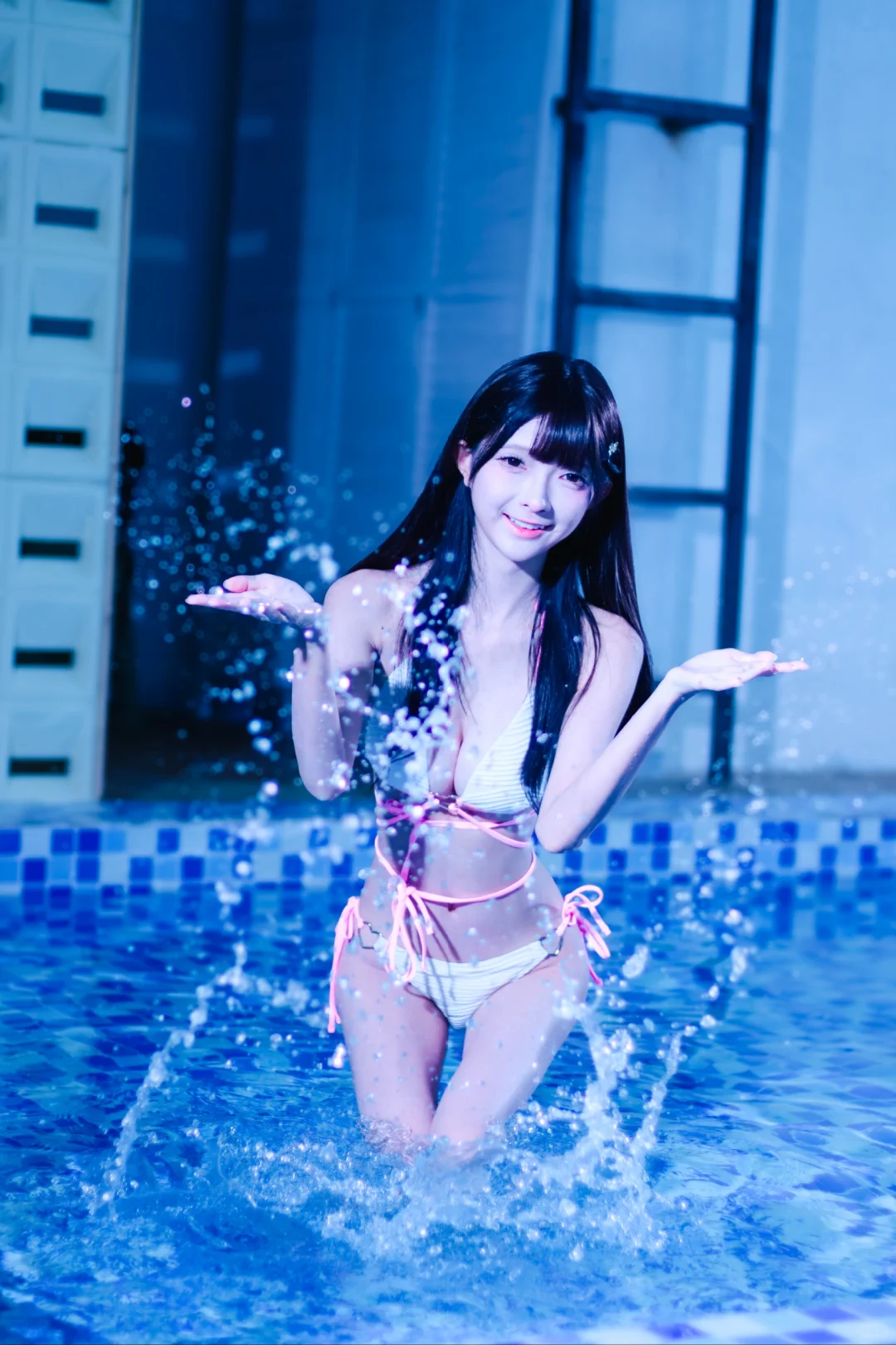 在水里，就永远不会出错～