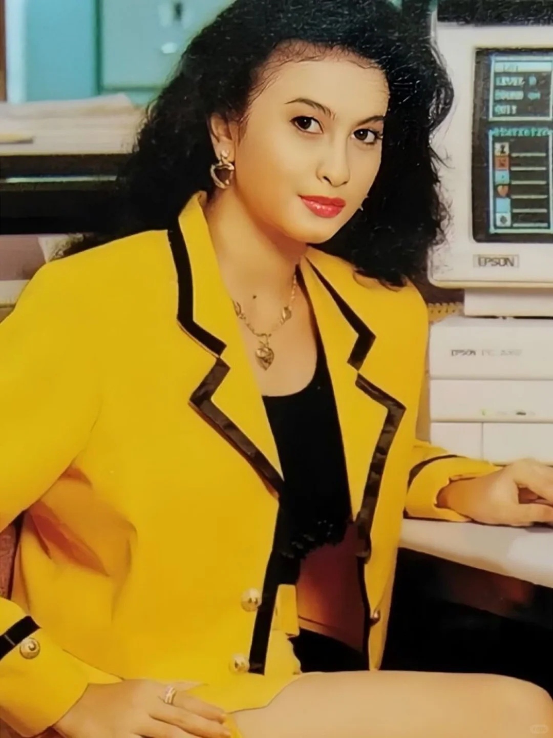 🇮🇩1980-1990年代印度尼西亞女明星寫真