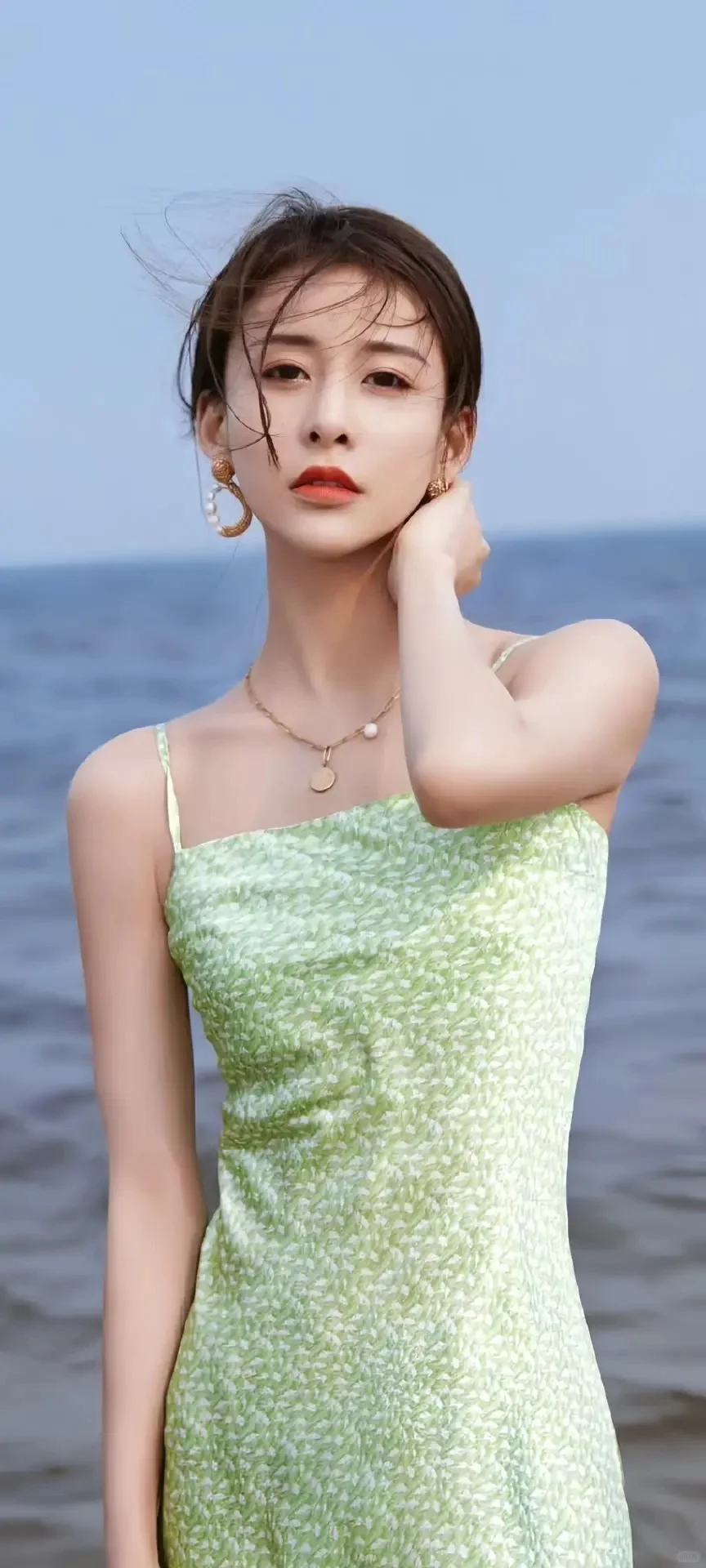 贾青｜性感女明星