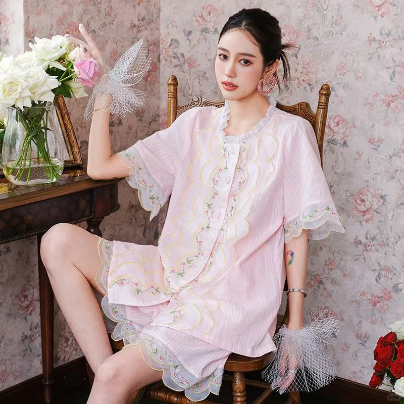 这是什么神仙睡裙！粉色好治愈～