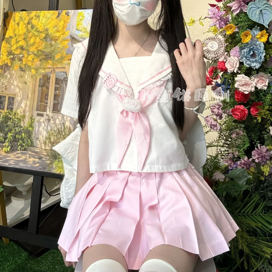 上身图来啦~粉嫩的水手服，今晚八点上