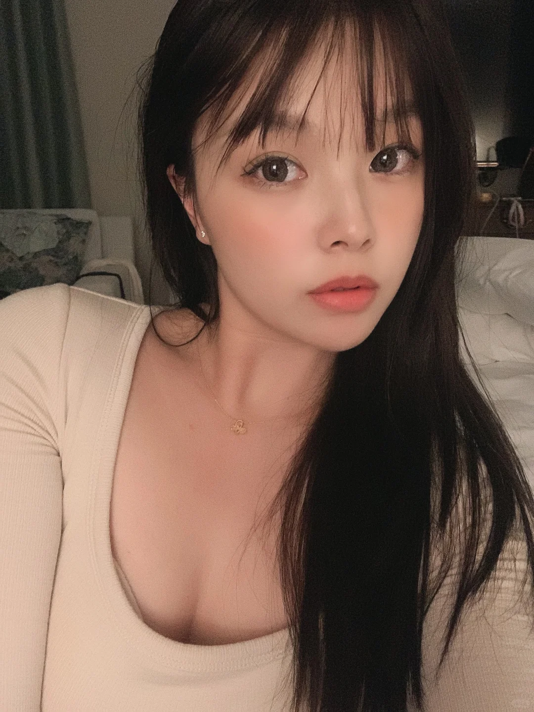 千娇百媚の人妻