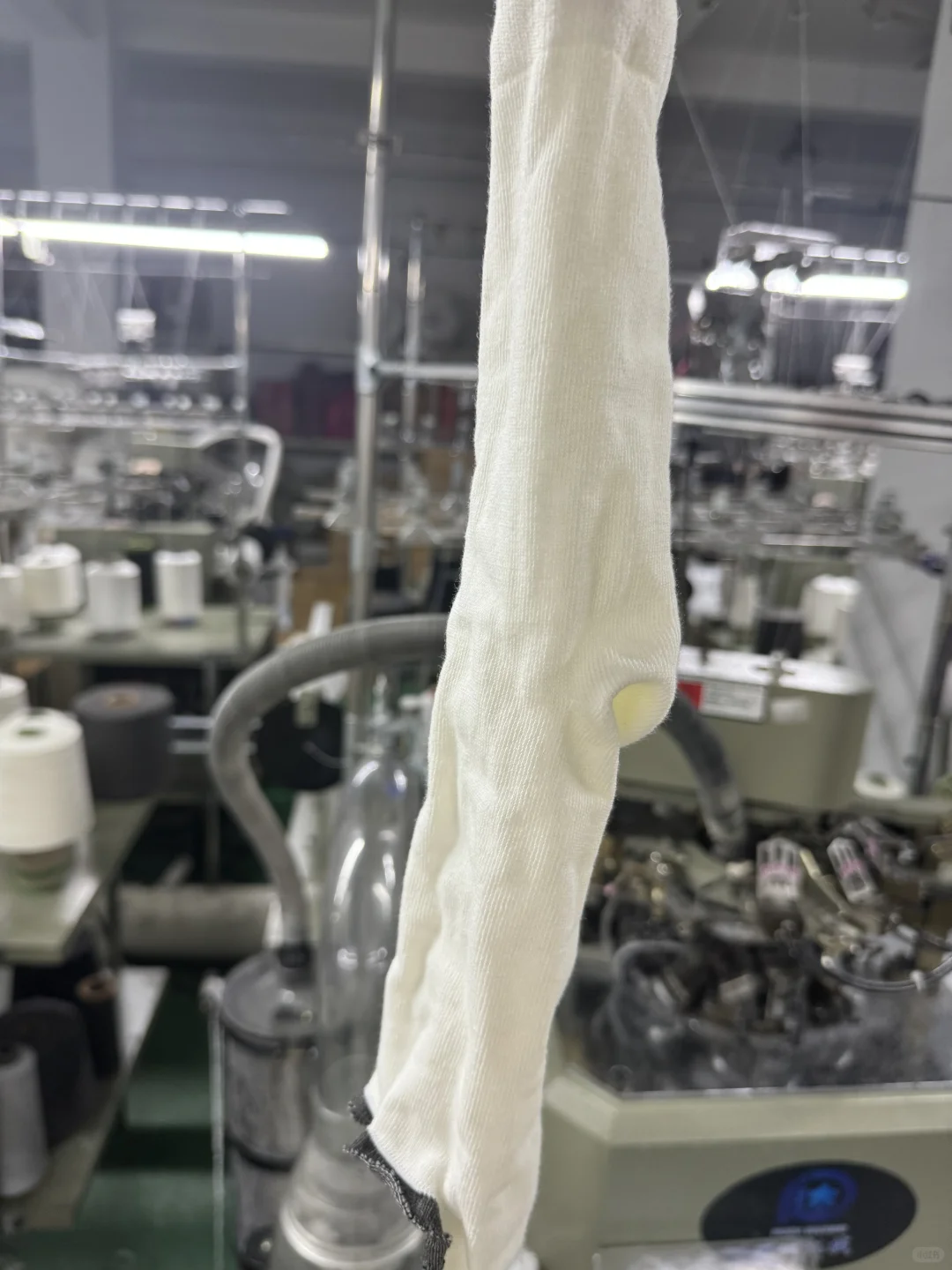 顺丰包邮到家的纯棉袜，等啥呢