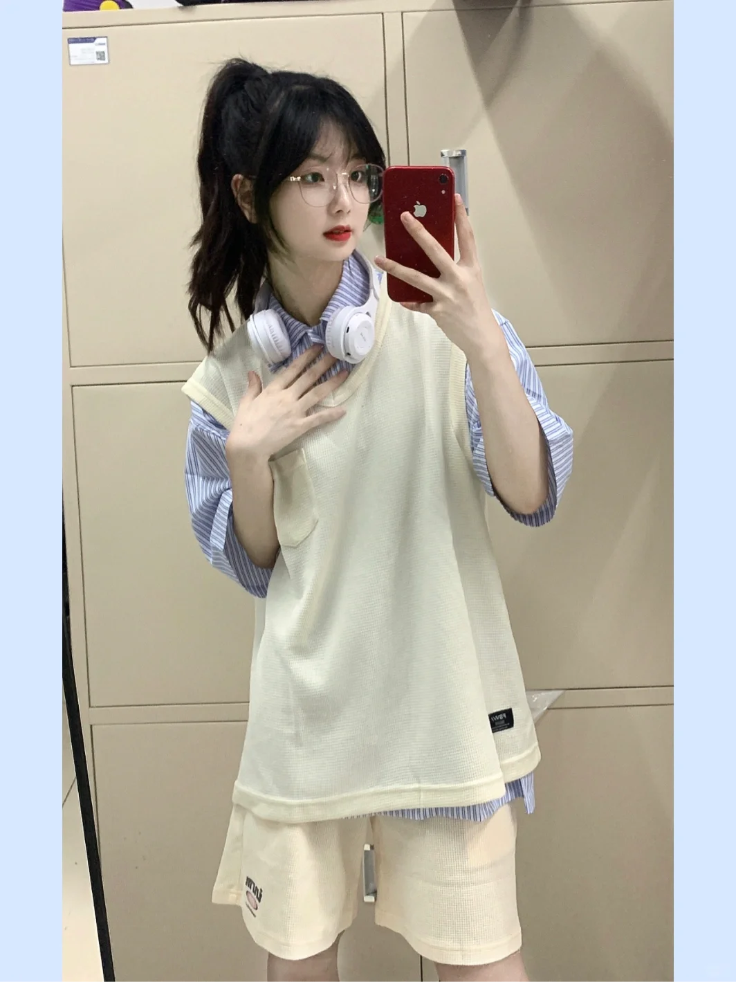 高马尾yyds｜女大学生