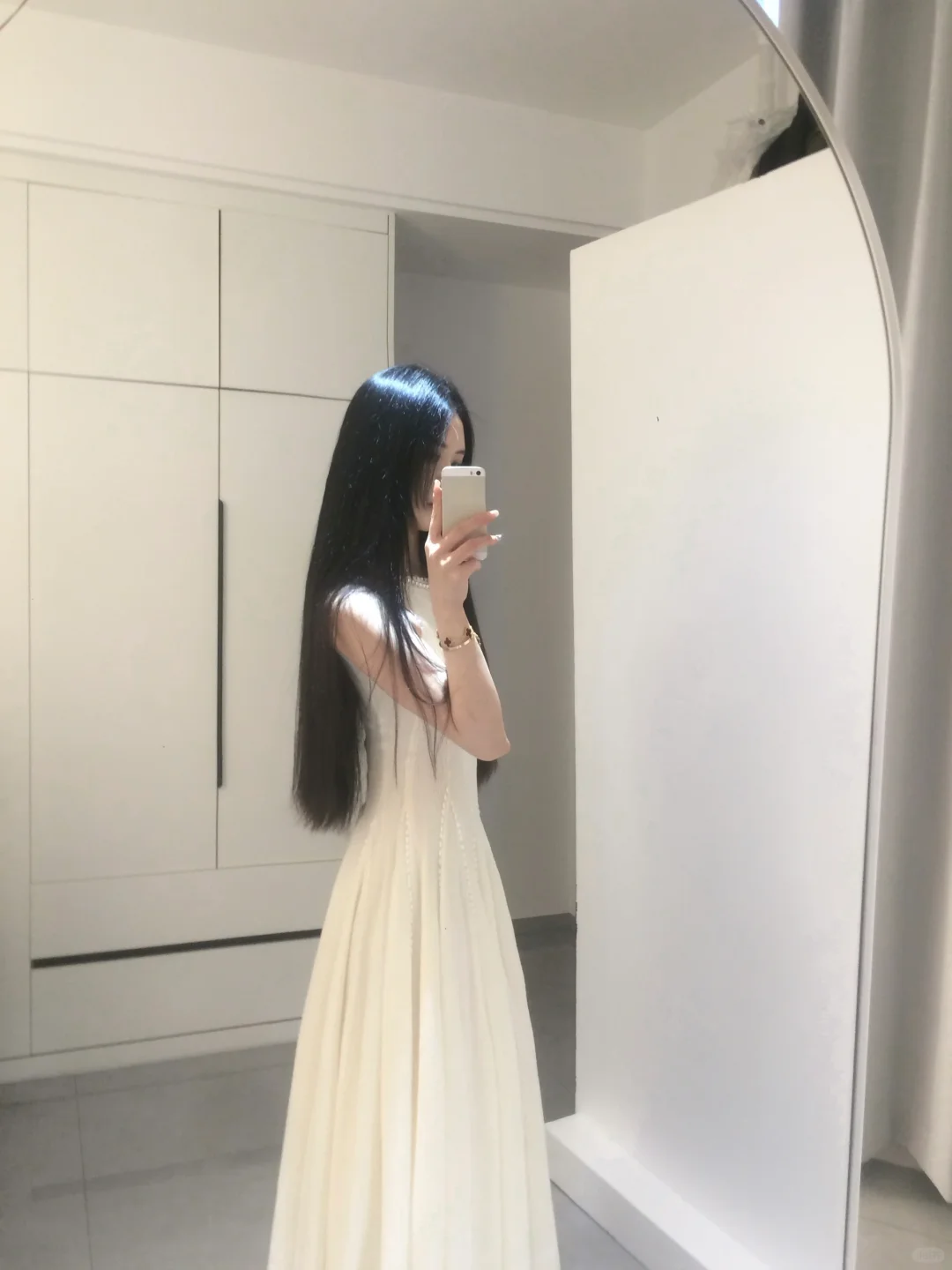 古早清冷白月光感