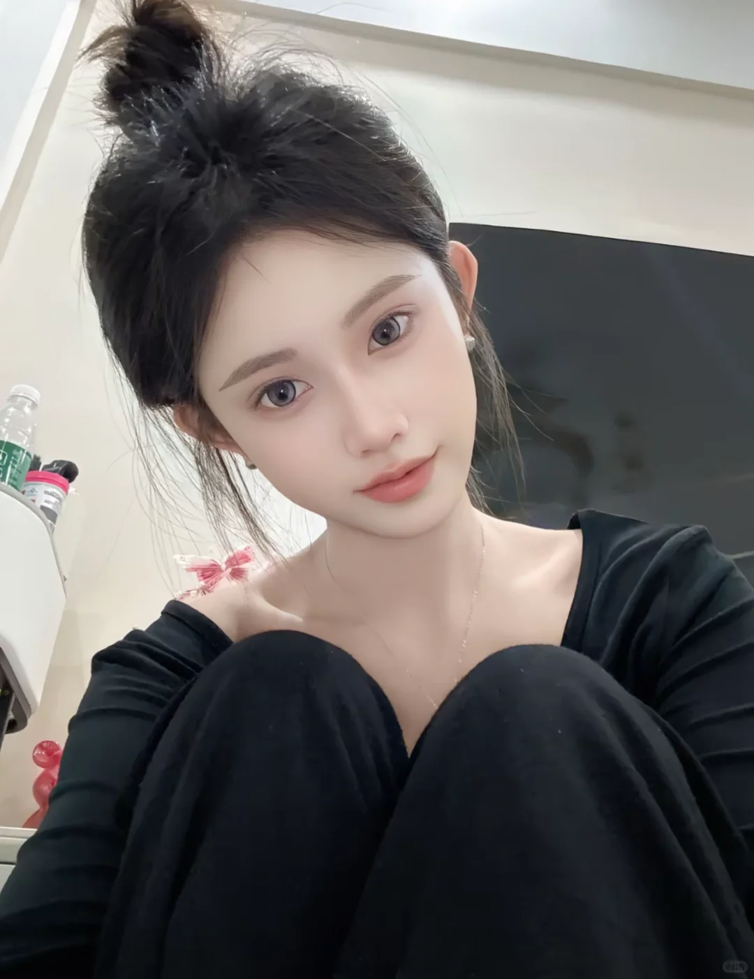 清纯女大 🉑️互 新人女模蹲摄影师