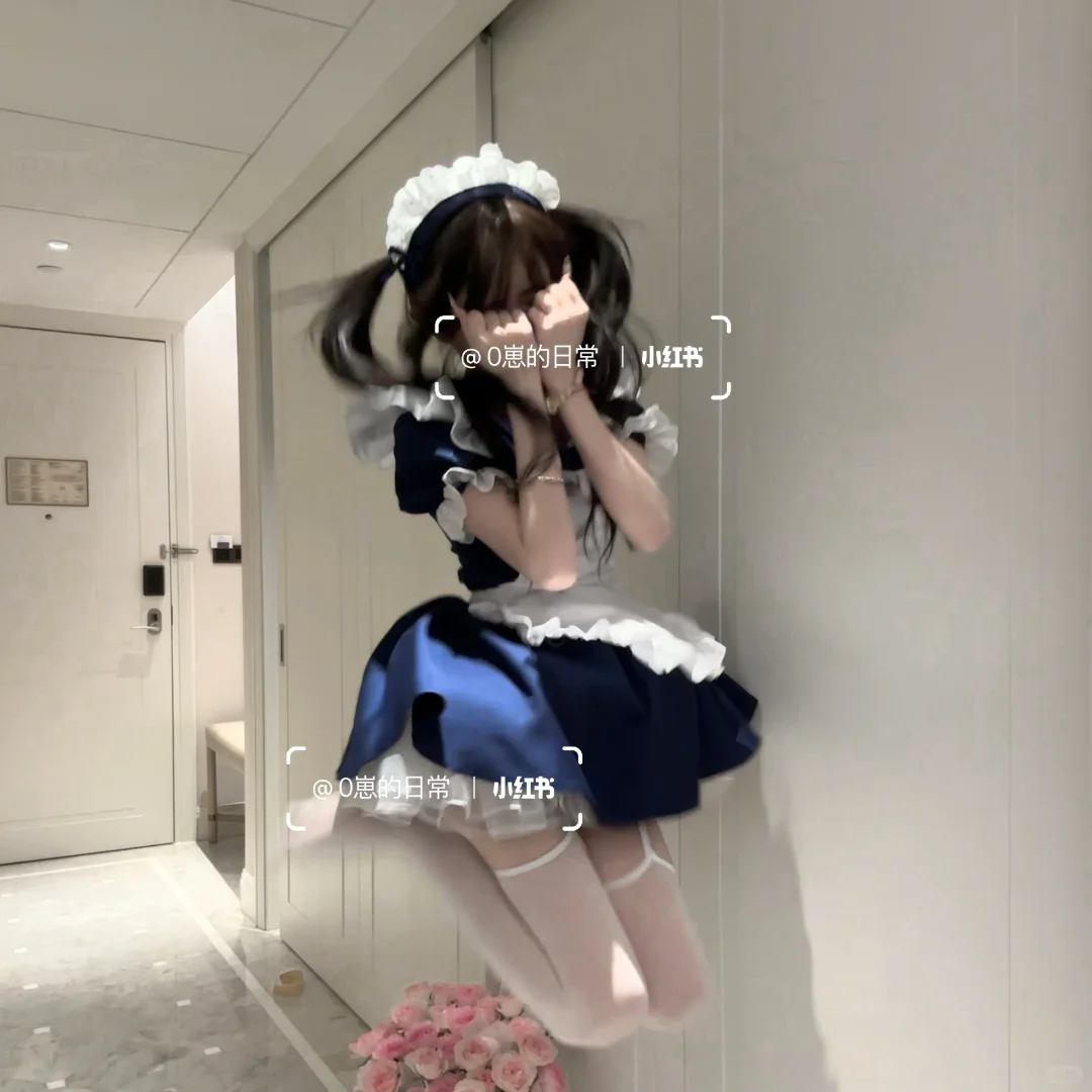 才97r的天使女仆拍照也很可爱!!