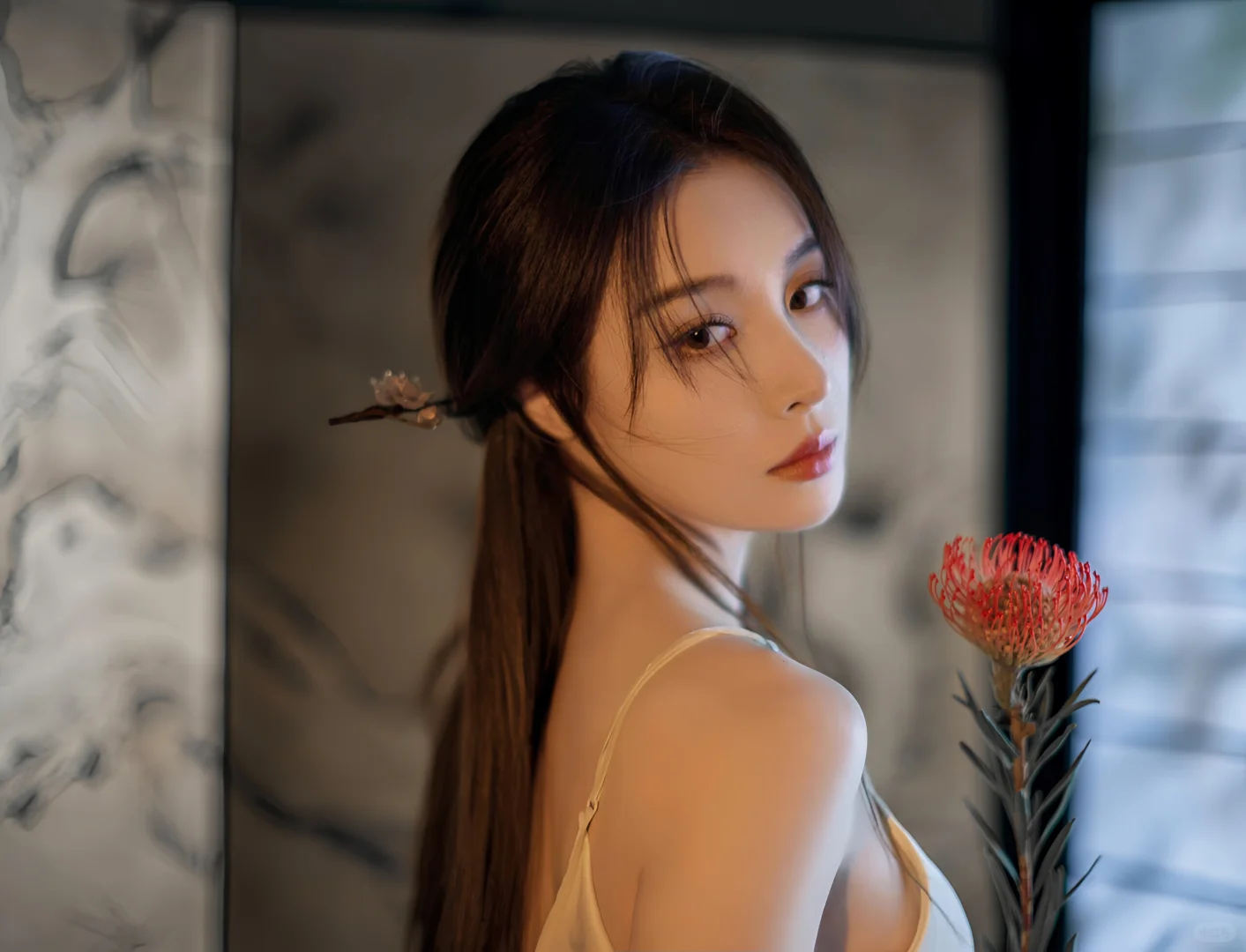 隆妮（高启兰）这身材太棒了吧😍