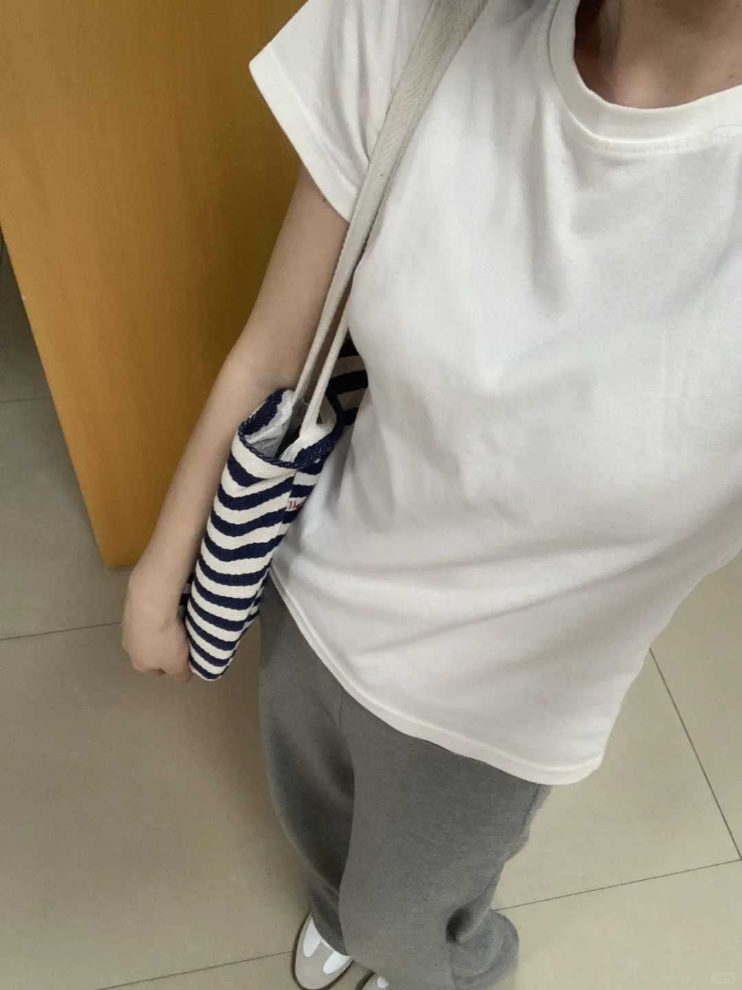 今日ootd｜女大学生上课穿搭🐰👚