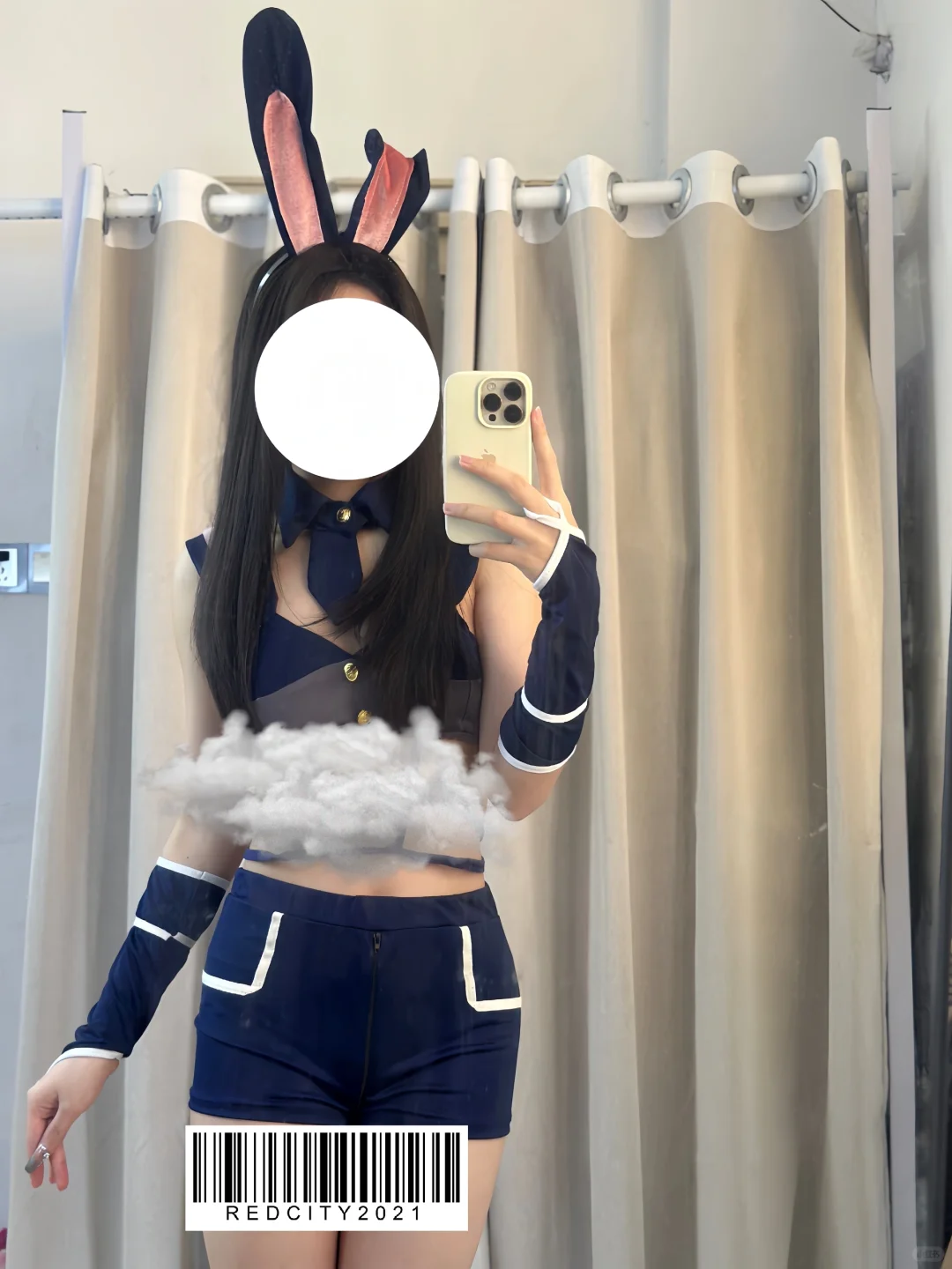 左滑帮我穿上！！今天cos兔子警官！！