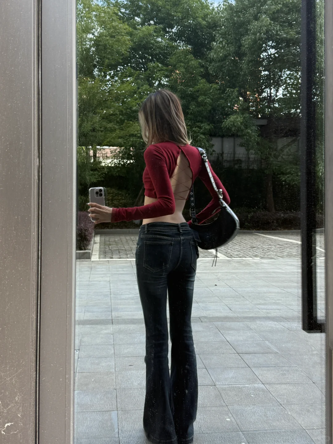 女孩子一定要多穿美女感衣服！