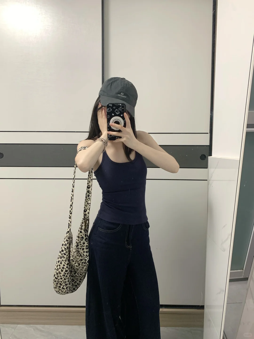 这件吊带有点东西~💭