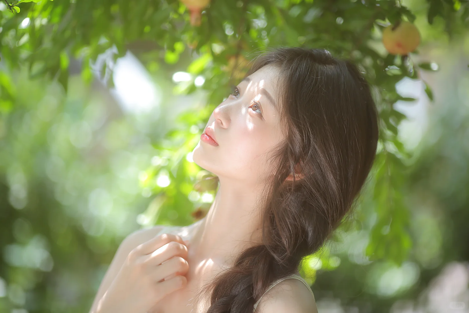 阳光下的少女、像一片薄荷味的绿叶🍃