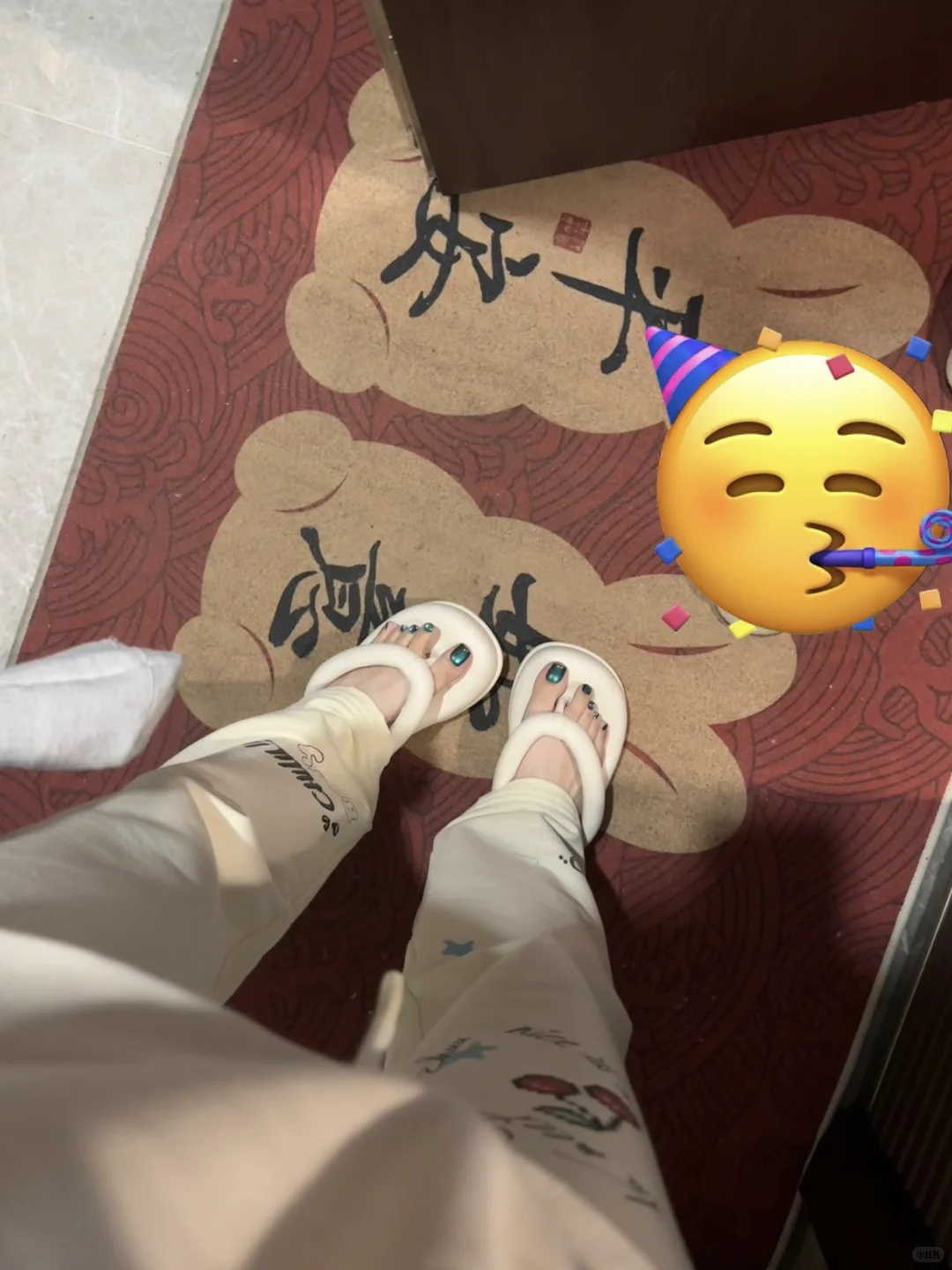 好piu亮的翠绿美足