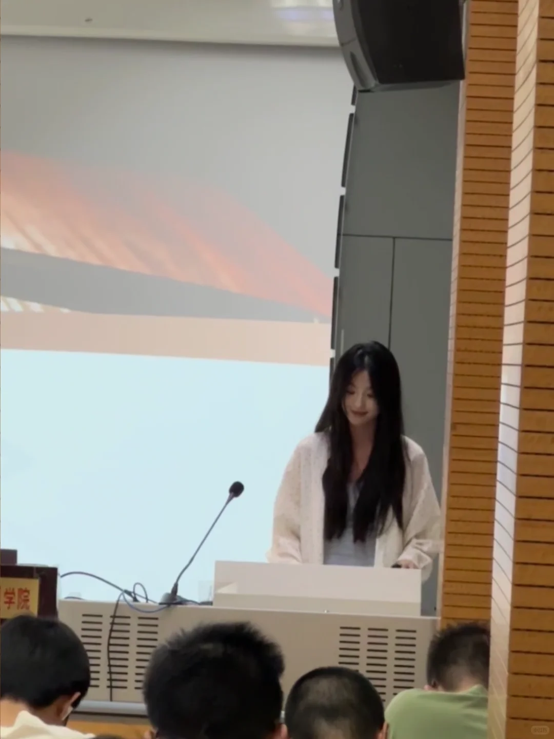 我的白月光学姐