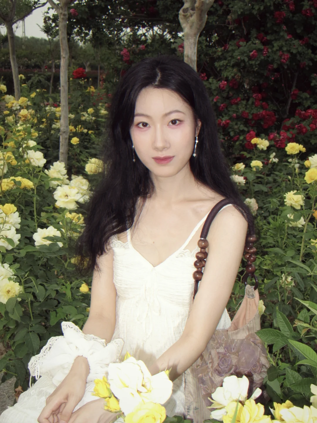 被妈妈👩年轻时的照片美住了