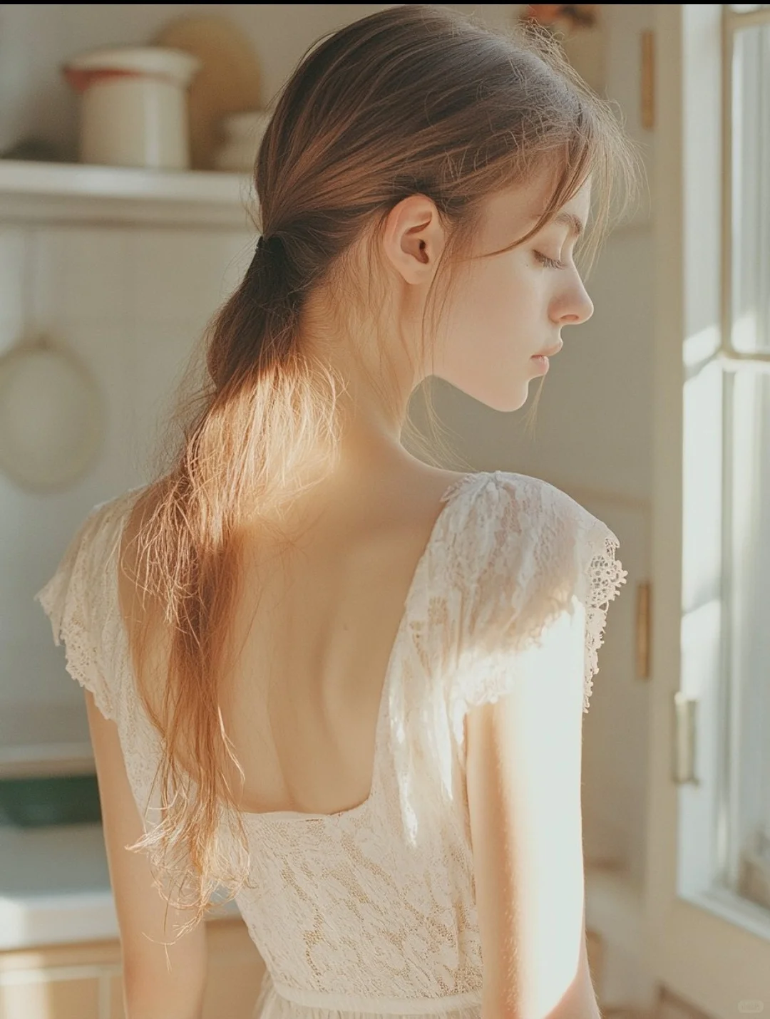 阳光滋润中的少女轻私房