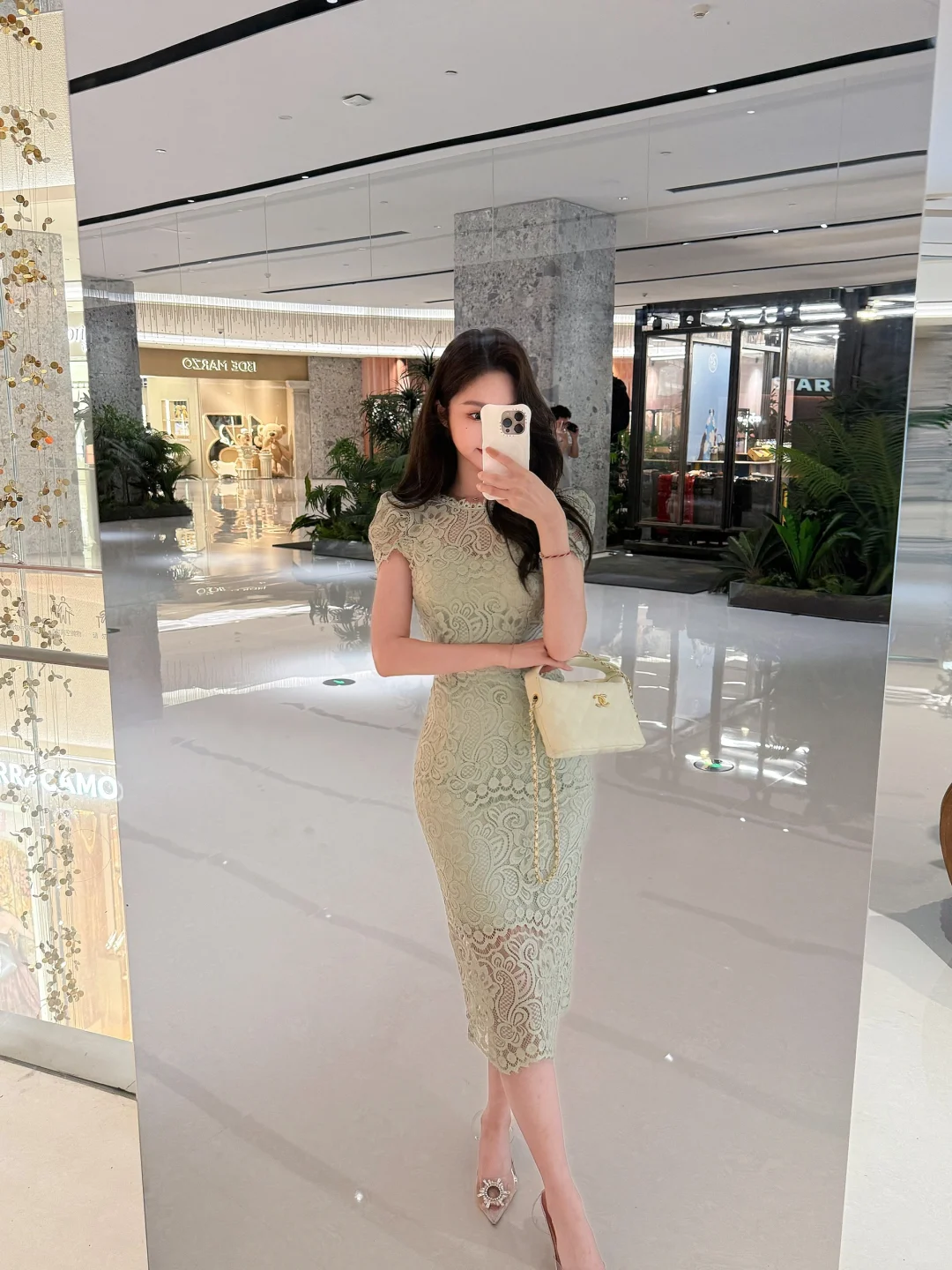 同事说我穿得像月入10w的富婆…